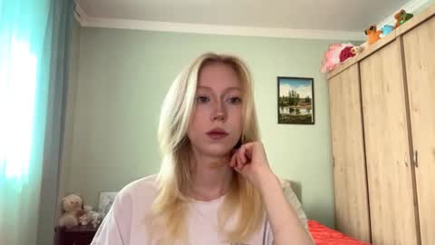 Snapshot of kacicasal chatting on 06-13-26, 12:03 Mia 1st day here online show from 06-13-26, 12:03