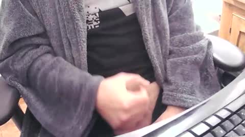 kaduraska online show from 11-30-25, 06:50