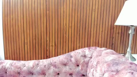 Snapshot of kae_styles chatting on 12-28-24, 08:36 Kyelie online show from 12-28-24, 08:36