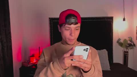 Kael Owens online show from 02-09-25, 05:40