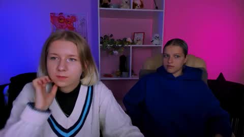 kaela_spell_ online show from 09-22-25, 05:31