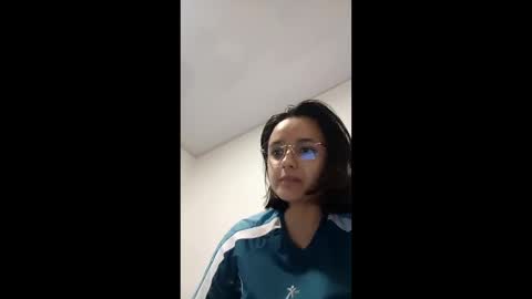 kaet1 online show from 05-05-26, 01:24