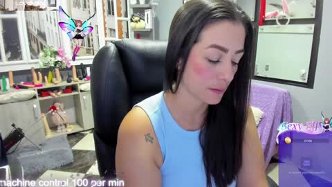 Snapshot of kagomme_h chatting on 01-24-25, 05:21 Antonella online show from 01-24-25, 05:21