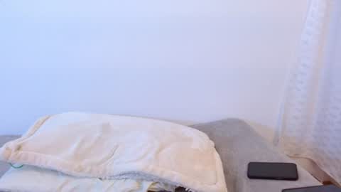 ChloeIndependient model online show from 06-24-26, 04:28