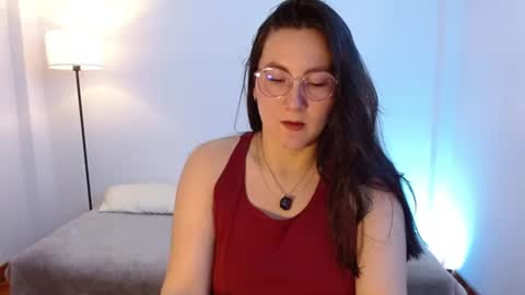 ChloeIndependient model online show from 07-22-26, 04:43