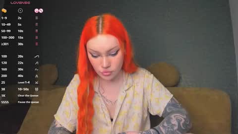 Kira online show from 01-08-26, 03:25