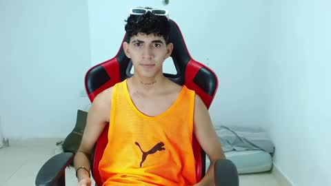 Snapshot of kai_lord_ chatting on 12-12-24, 05:52 Kai online show from 12-12-24, 05:52