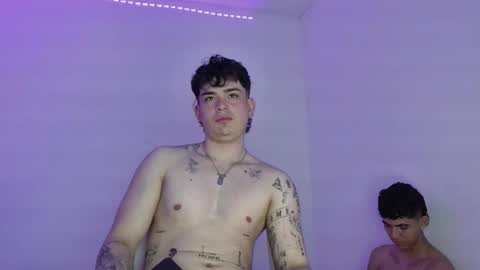 Snapshot of kai_lord_ chatting on 10-22-25, 06:07 Kai online show from 10-22-25, 06:07