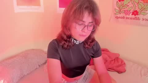 Snapshot of kai_novoa chatting on 09-27-25, 09:20 Kai Novoa online show from 09-27-25, 09:20