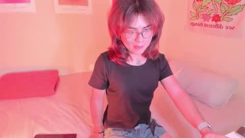 Snapshot of kai_novoa chatting on 10-14-25, 08:31 Kai Novoa online show from 10-14-25, 08:31