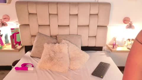 Mariana Gomez online show from 05-08-26, 11:59