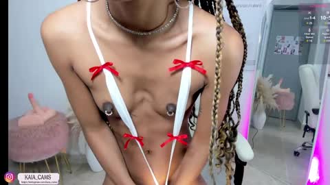    online show from 03-11-25, 11:44