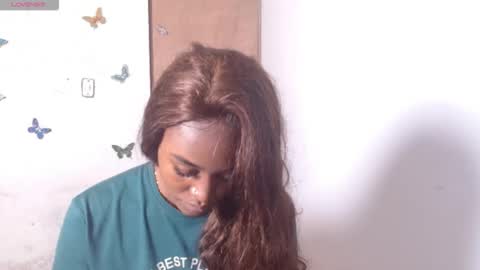 Snapshot of kaiadebayo chatting on 09-21-25, 03:08 Angie online show from 09-21-25, 03:08