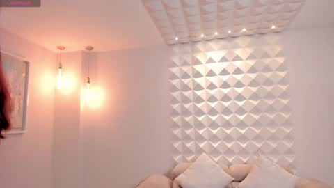 Kaia Ferreira online show from 01-15-25, 11:53