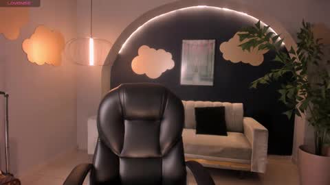 Kaia Ferreira online show from 03-07-25, 12:01