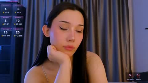 Kaia Monday Thursday FridaySaturdaySunday online show from 04-11-26, 09:46