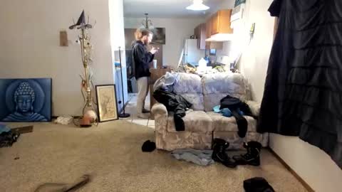 Kaiku77 online show from 12-21-25, 06:26