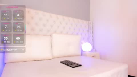 Snapshot of kailyn_1 chatting on 12-03-25, 06:21 Kailyn online show from 12-03-25, 06:21