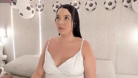 Snapshot of kailyn_rosse chatting on 06-30-26, 10:05 Kailyn online show from 06-30-26, 10:05