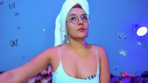 kaira_mosse_ online show from 03-14-26, 12:21