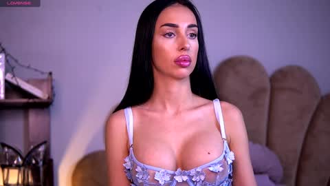 Snapshot of kairaandrews chatting on 02-01-25, 07:13 Kaira online show from 02-01-25, 07:13