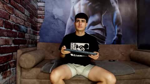 Snapshot of kairoblaaze chatting on 11-14-25, 02:05 KairoBlaaze online show from 11-14-25, 02:05