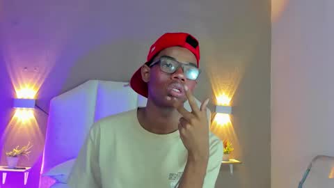 Snapshot of kaisonrouse chatting on 02-26-26, 07:46 kaisonrouse online show from 02-26-26, 07:46