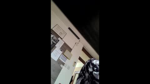 Snapshot of kaktus00 chatting on 12-17-25, 08:53 online show from 12-17-25, 08:53