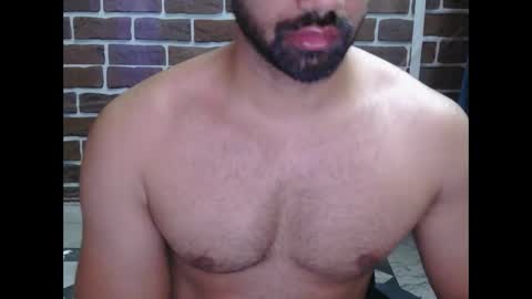 Snapshot of kaku69696 chatting on 02-19-25, 04:44 Vicky online show from 02-19-25, 04:44