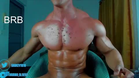 Snapshot of kale_tomson chatting on 04-21-26, 02:51 kale thomson online show from 04-21-26, 02:51