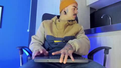 Kale online show from 03-18-26, 11:13