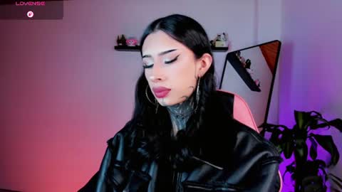 Snapshot of kali_ka chatting on 07-09-26, 08:57 Kali Ka Please help me with your thumbs up its important dont forget my birthday on October 26 online show from 07-09-26, 08:57