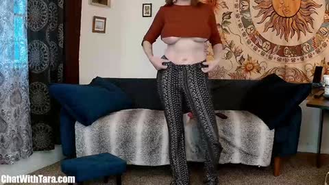 Snapshot of kalikushdreamz chatting on 12-20-24, 03:10 Tara Smith online show from 12-20-24, 03:10