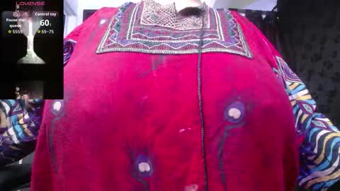 Snapshot of kalpananaisha_ chatting on 10-13-25, 10:04 Alisha online show from 10-13-25, 10:04