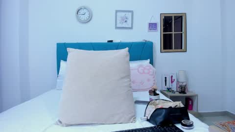 Kamilalopez online show from 04-09-26, 09:53