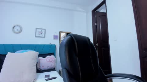 Snapshot of kam_lopez chatting on 05-04-26, 06:26 Kamilalopez online show from 05-04-26, 06:26