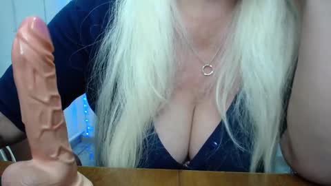 KamaliaSim online show from 01-17-25, 10:34