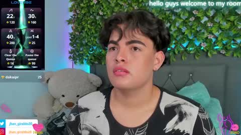 Snapshot of kami_22 chatting on 01-25-25, 12:05 camilo independent model online show from 01-25-25, 12:05