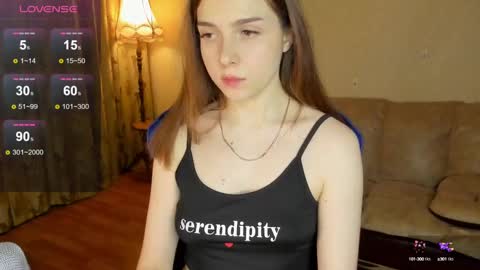 Snapshot of kami_mur chatting on 01-18-25, 01:41 Kami mur online show from 01-18-25, 01:41