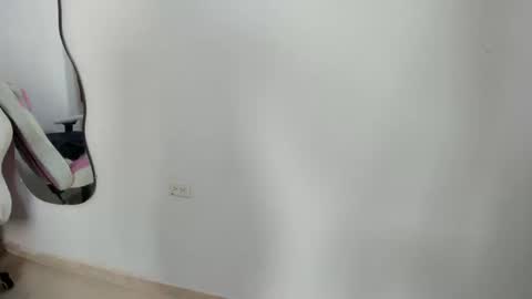 kamilasexi_69 online show from 10-07-25, 10:07