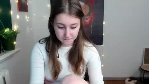 kamilla_love_ online show from 01-17-26, 12:32