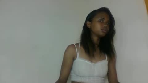 kamillah69 online show from 11-24-25, 07:08