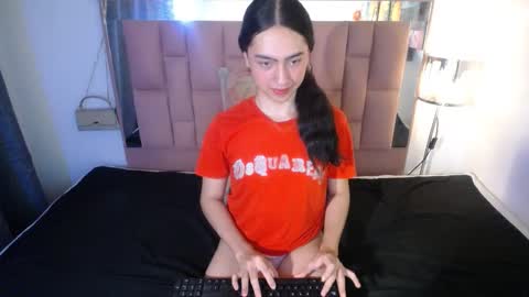 -- kammi -- online show from 10-10-25, 01:26