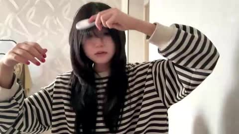 Lily online show from 04-22-26, 09:22