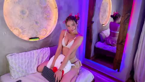 Snapshot of kaoory chatting on 06-24-26, 05:01 Kaory online show from 06-24-26, 05:01