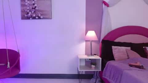 Snapshot of kaoryy_1 chatting on 06-14-26, 11:23 kaoryy_1 online show from 06-14-26, 11:23