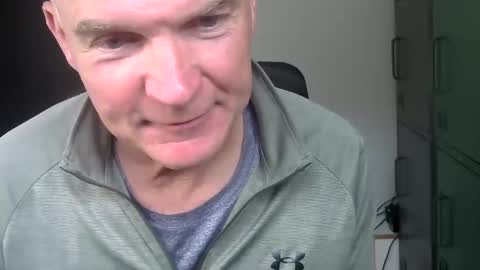 Robbie online show from 09-30-25, 03:06