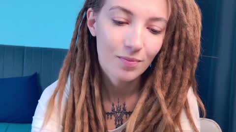 Snapshot of karatart chatting on 10-10-25, 11:09 Kara online show from 10-10-25, 11:09