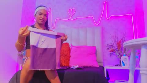 Snapshot of kardycastle7 chatting on 10-19-25, 05:13 Kardy online show from 10-19-25, 05:13