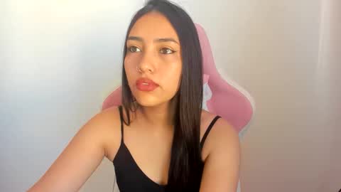 Snapshot of karely_sweet_ chatting on 06-11-26, 02:48 karely_sweet_ online show from 06-11-26, 02:48